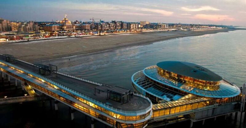 The Hague: Private Custom Walking Tour With A Local Guide - Customizable Experience