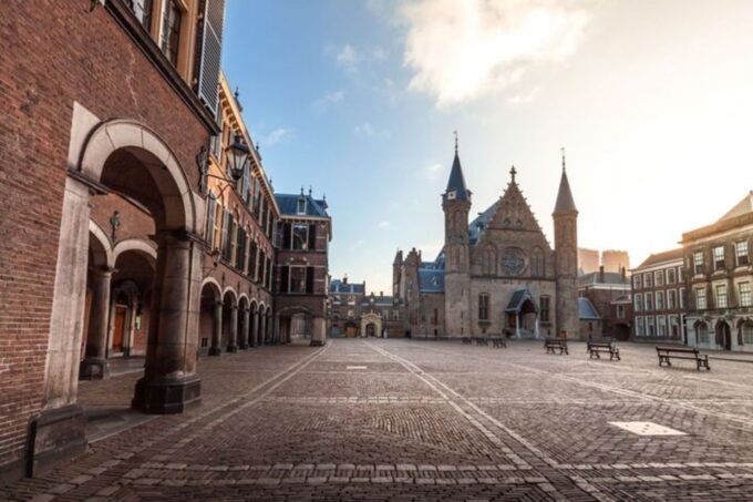 The Hague: Private Custom Walking Tour With A Local Guide - Tour Duration Options