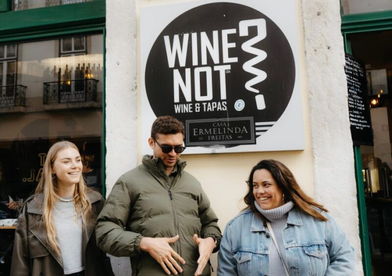 The Heart of Lisbon Food Tour: Baixa, Chiado & Bairro Alto - Tour Features
