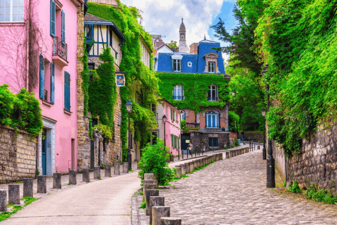 The Heart of Paris: Montmartre and Historical Monuments - Frequently Asked Questions