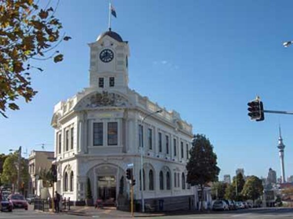 The Inside Loop: an Electric Bike Tour of Aucklands Coolest Neighborhoods - Tour Inclusions