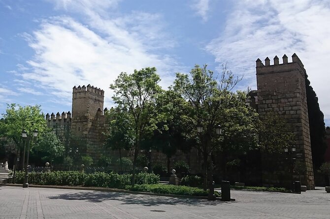 The Jewish Alcazar - Exploring the Patio De La Montería
