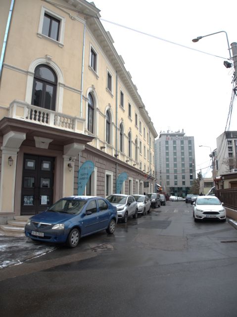 The Jewish Heritage of Bucharest - Half Day Walking Tour - Meeting Point and Accessibility