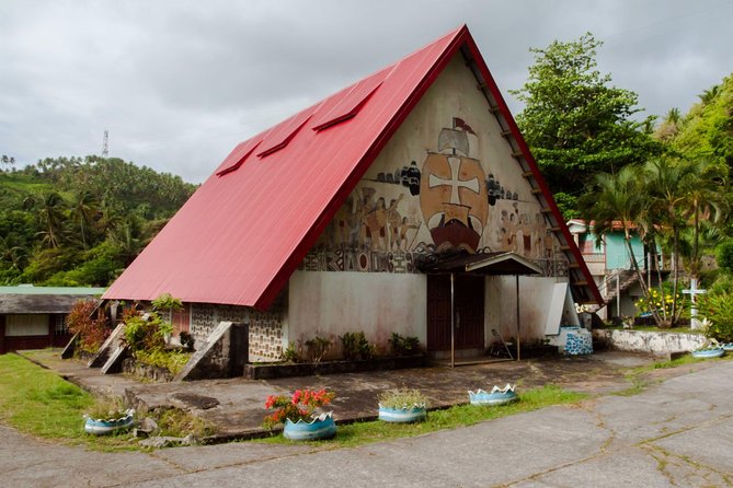 The Kalinago Barana Aute (Carib Model Village)w/ Emerald Pool - Emerald Pool Attraction