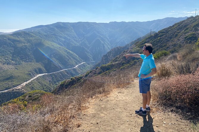 The LA Coastal Expedition City Beaches and Mountains - Scenic Vistas and Cityscapes