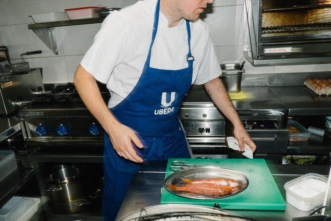 The Land of Basque Sailors: Txakoli & Grilled Fish Tour - Participant Requirements and Policies