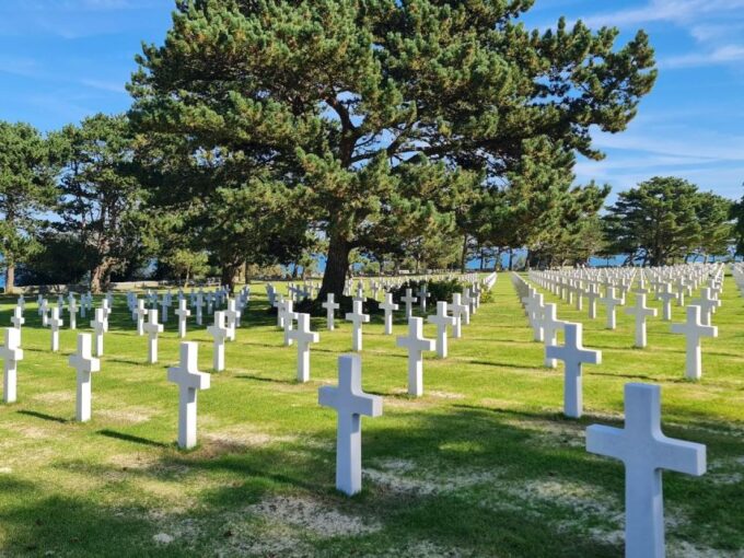 The Landing Beaches of Normandy by E-scooter or E-bike ! - Utah Beach Museum Visit