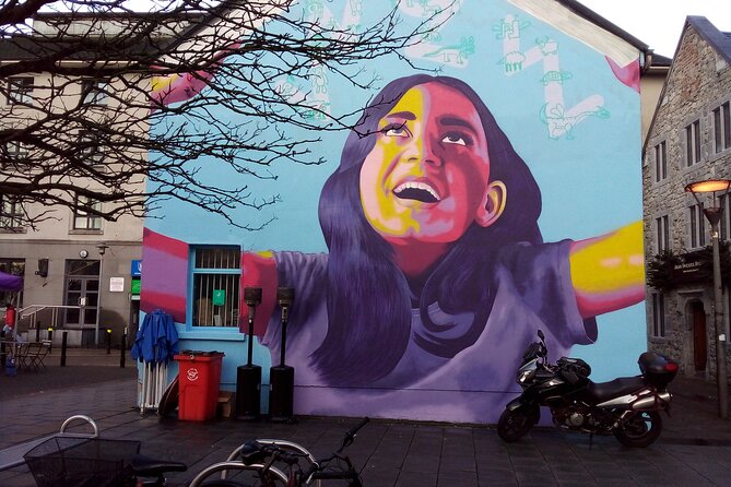 The Legendary Walking Tour of Galway - Citys Landmarks and History