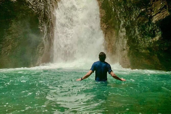 The Leona Waterfall Hike - Key Points