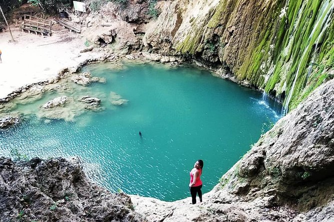 The Limón Waterfalls Tour (Hiking and Swimming) - Getting to the Meeting Point
