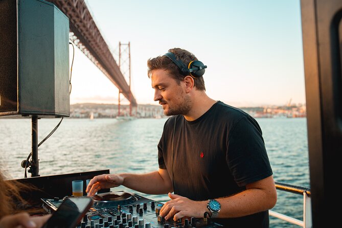 The Lisbon Boat Party / Amazing Sunset Sailing Tour - Highlights and Attractions