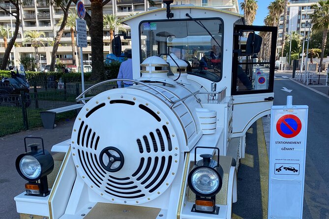 The Little Train of Antibes Juan-les-Pins - Tips for a Smooth Ride