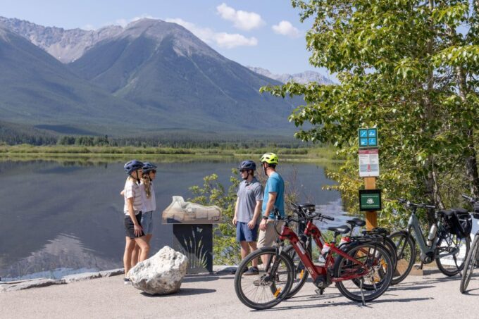 The Local Banff Explorer - E-Bike Tour - Guide Expertise