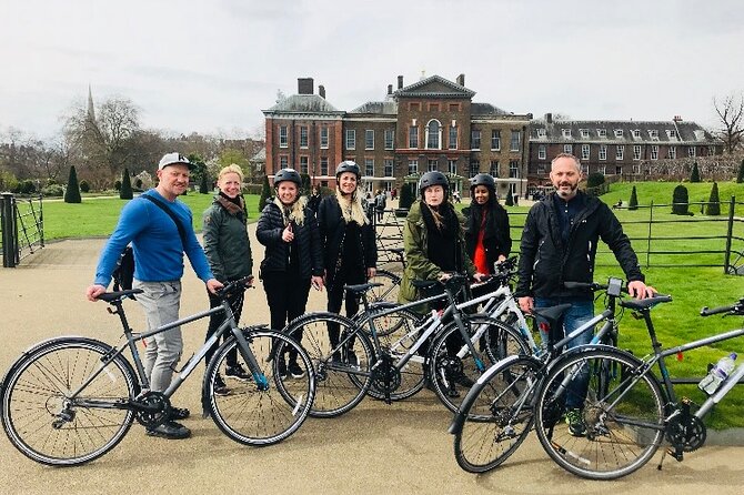 The London Landmarks. Morning Tour - Exploring Londons Landmarks