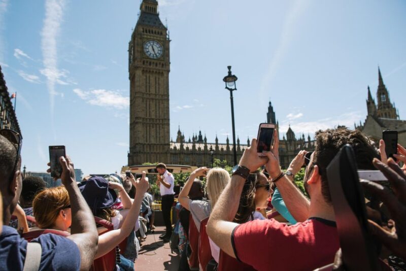 The London Sightseeing Day Pass - Hop-on Hop-off Bus Ticket