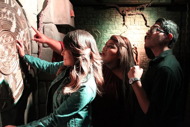 The Lost Tomb: Hidden Temple Theme Escape Room at Extreme Escape San Antonio - Dramatic Lighting and Sensory Cues