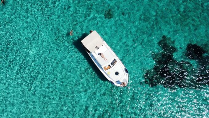 THE MADDALENA ARCHIPELAGO: EXCURSION ON BOARD MAUI - Noteworthy Considerations