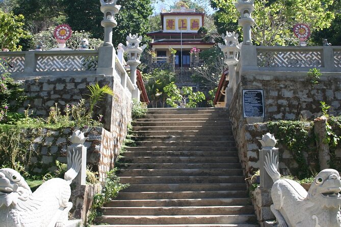 The Magnificence of the Ta Ku Mountain - Scenic Drive and Cable Car Ride