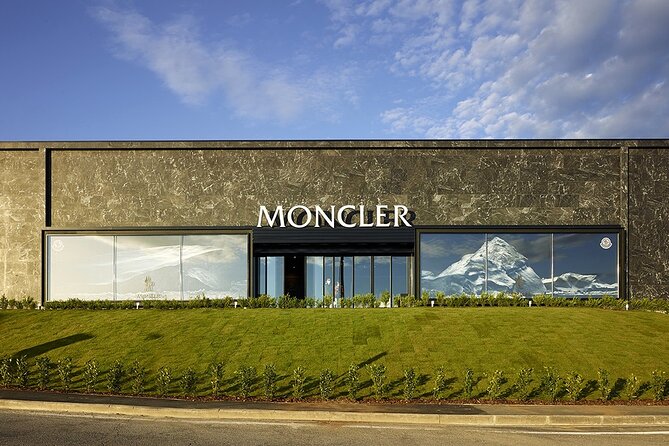 The Mall Outlet Private Driver From Florence Limousine Service - Average Transfer Time