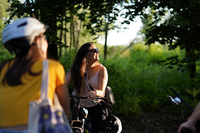 The Milan You Dont Expect, Bike Tour With Picnic on the Lake - Bike Tour Experience