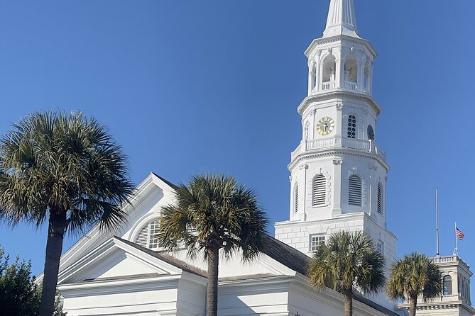 The Miracle Mile Sunday Morning Church Walking Tour - Appreciating the Architectural Elegance of St. Michaels Church