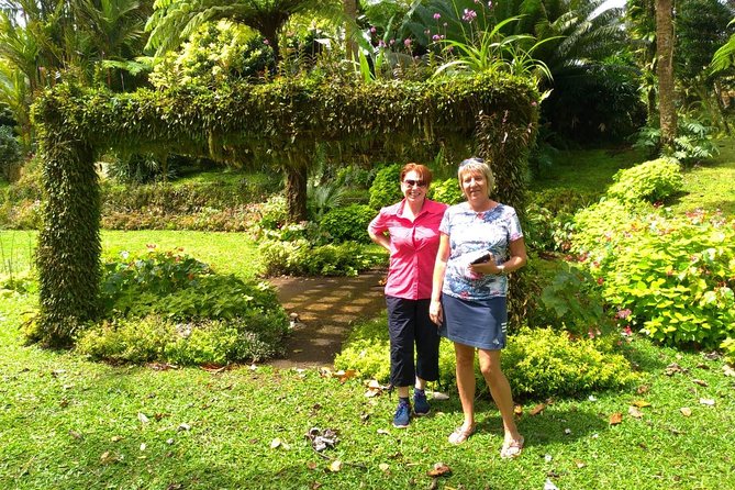 The Montreal Garden Tour With Frasers Taxi and Tours - About Your Stay