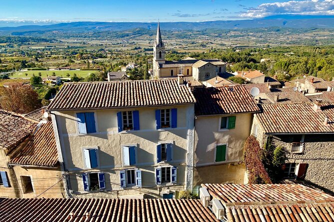 The Most Beautiful Villages of Provence - Charming Bonnieux Hilltop Town