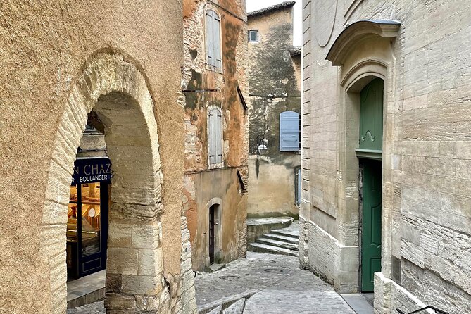 The Most Beautiful Villages of Provence - Picturesque Ménerbes Village