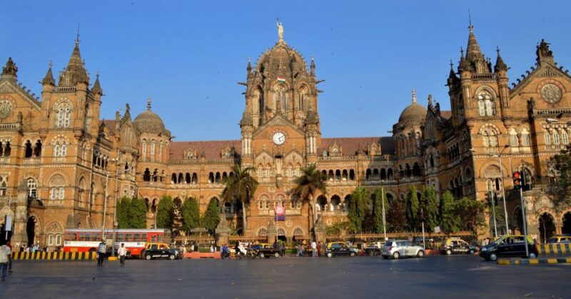 The Mumbai by Dawn Tour - Architectural Marvels Explored