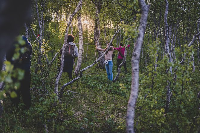 The Nature Bow Game - Hiking and Archery in the Nature - Participant Requirements