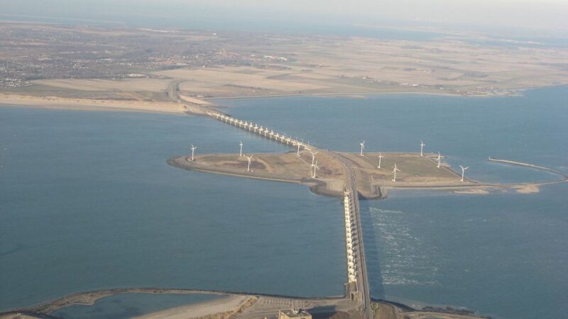 The Netherlands: Private Day Trip to the Dutch Delta Works - Highlights of the Neeltje Jans Exhibit