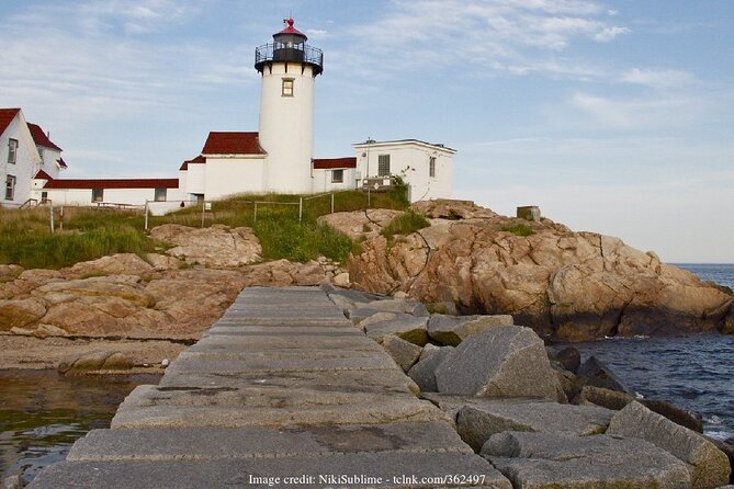 The North Shore: Salem & Cape Ann Private Day Trip From Boston - Marblehead and Bearskin Neck