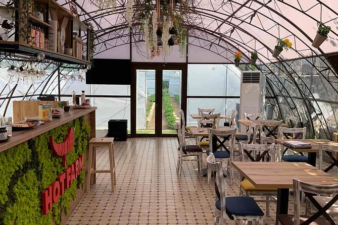 The One&Only Hot Farm Private Tasting Options - Accessibility and Group Size