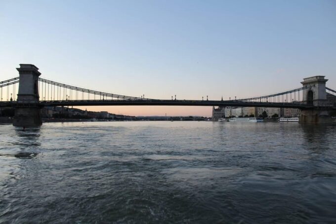 The Only Budapest Boat Cruise With Personal Guiding (+Drink) - Recap