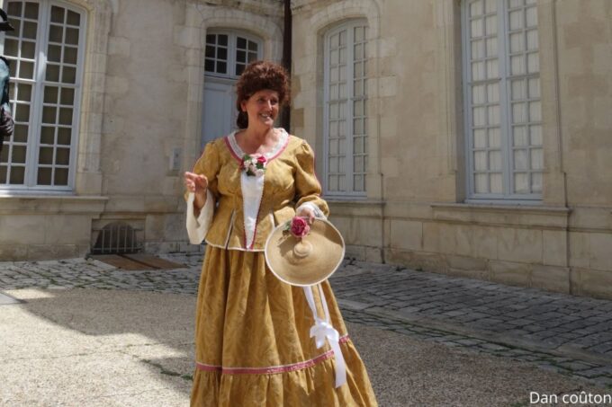 The Opulence of La Rochelle Merchants in the 18th Century - Tour Meeting Point and Details