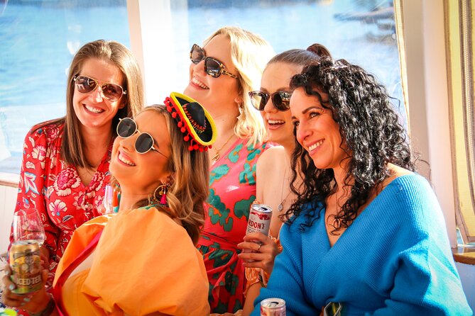The Original 1-Hour Mooloolaba Canal Cruise - Tour Group Size