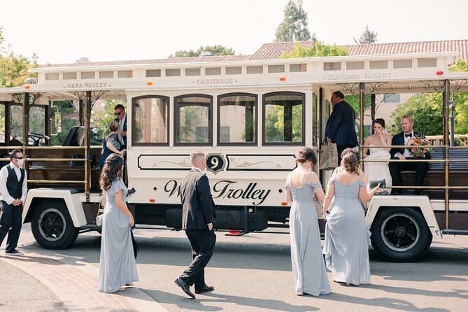 The Original Napa Valley Wine Trolley Classic Tour - Guided Commentary