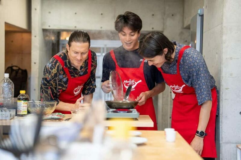 The Osaka Home Feast: Cooking, Culture & Sake Discovery - Who Will Love This Tour?