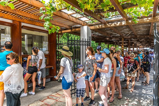 The Palace of Knossos With Optional Skip-The-Line Ticket - Cancellation Policy and Accessibility
