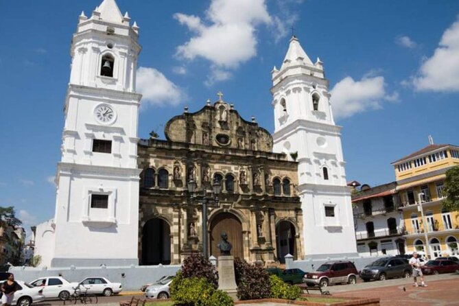 The Panama Canal Visitors Center and City Tour - Pickup and Accessibility