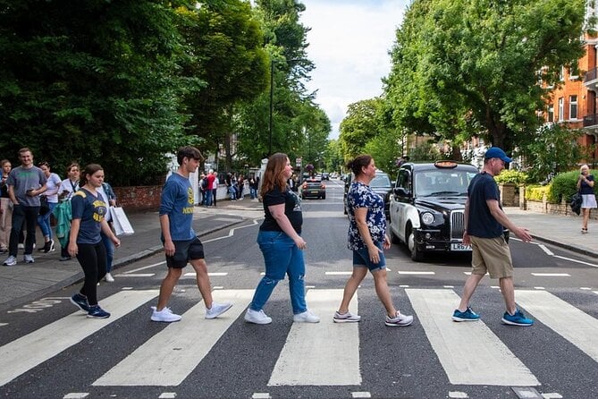 The Premier Classic London: Private 4-Hour Tour in a Black Cab - Accessibility