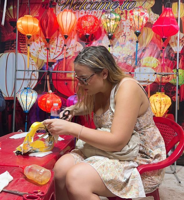 The Private Tour to the Golden Bridge and Hoi an by Night - Vibrant Night Market Adventure