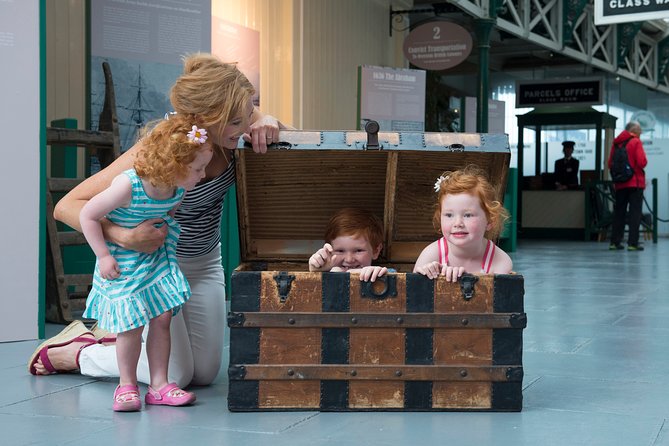 The Queenstown Story @ Cobh Heritage Centre , Great Stories of Emigration. - Cruise Disasters: RMS Titanic and RMS Lusitania
