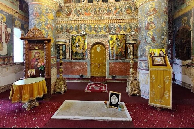 The Real Draculas Castle in Targoviste and Draculas Tomb - Since You Asked