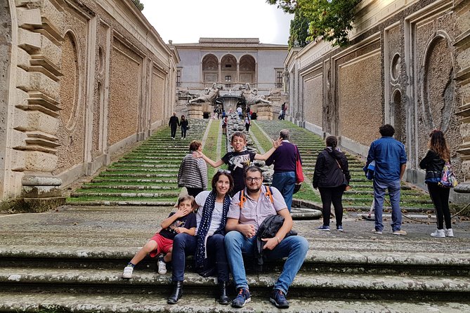 The Renaissance Gardens Tour: Palazzo Farnese and More - Exploring Palazzo Farnese