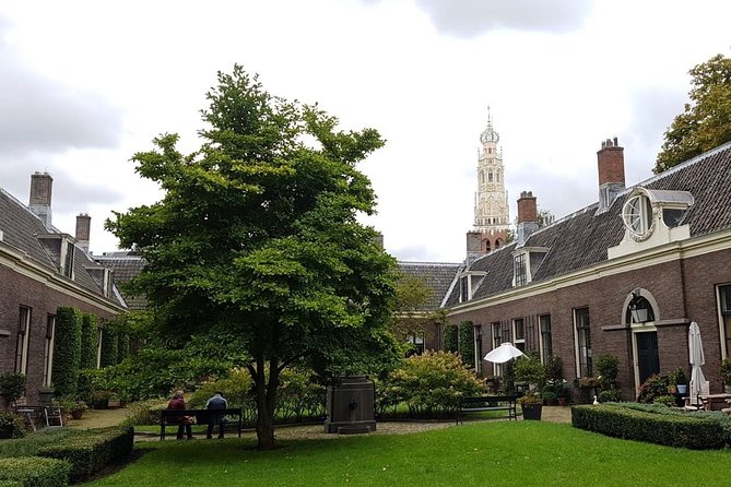 The Rise of Haarlem: Culture, History, Art and Architecture Walking Tour - Navigating the Walking Tour