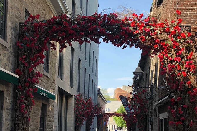 The Rivalries Unveiled of Old Montreal - Capturing the Spirit of the Past