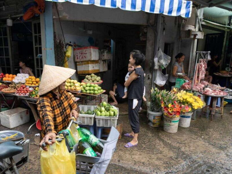 The Rivers Edge: Saigon Photography Tour - Interacting With Locals and Photographic Opportunities