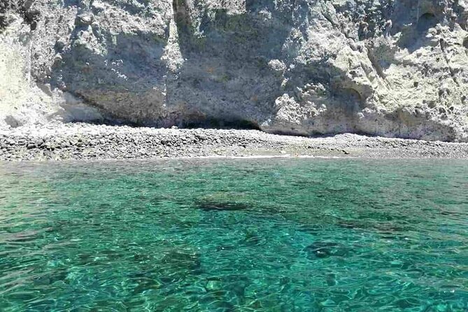 The Round of Antiparos and Despotiko Day Cruise on a Traditional Boat - Traditional Boat Experience