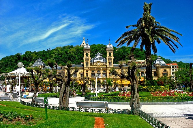 The Sanctuary of Loyola, Getaria, Zarauz and San Sebastian From Bilbao - Panoramic and Walking Tour